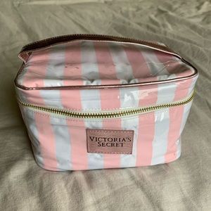Victoria’s Secret Everything Travel Case